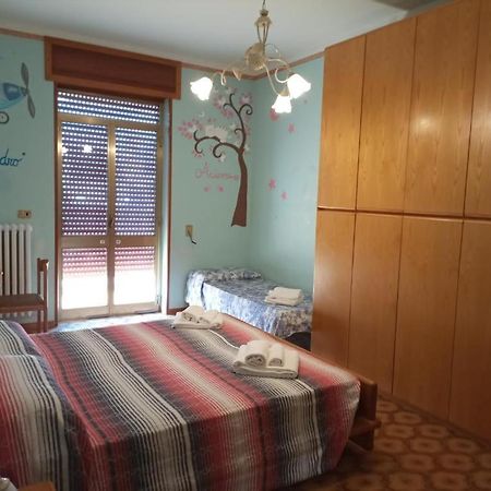 Casada Spazioso E Luminoso Appartamento 特里卡塞 外观 照片